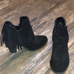 Jessica Simpson “Cecila “ booties
